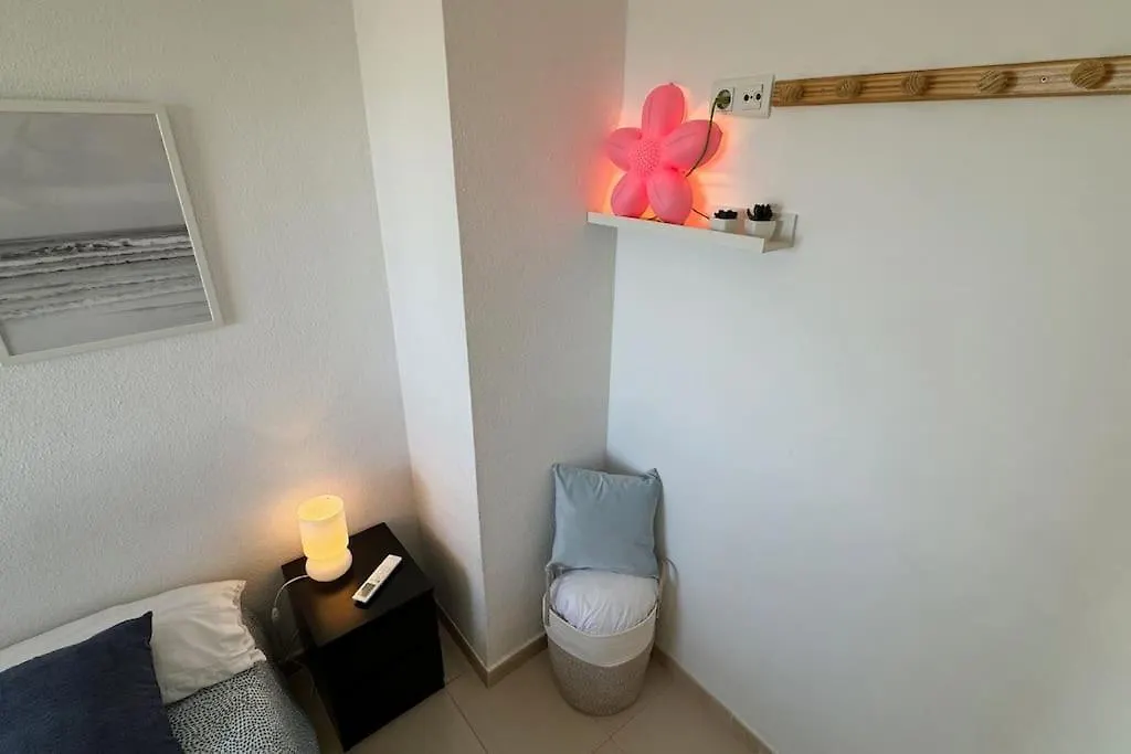 Apartamento A Pie De Playa Con Terraza Y Piscinas Apartment Benalmadena