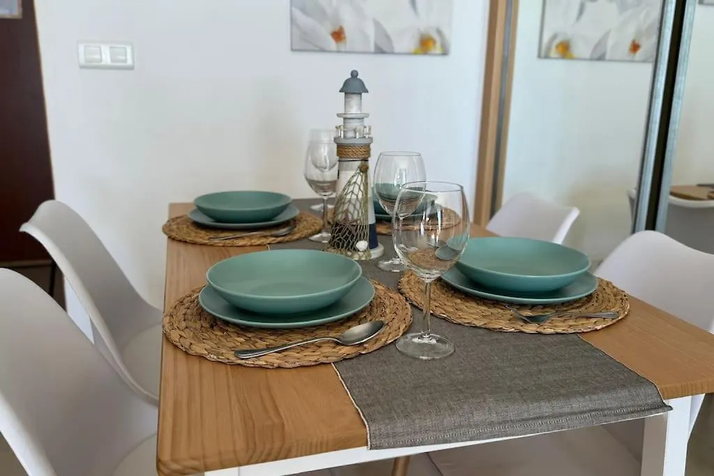 Apartamento A Pie De Playa Con Terraza Y Piscinas Apartment Benalmadena 0*,