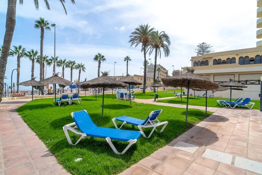 Apartamento A Pie De Playa Con Terraza Y Piscinas Apartment Benalmadena