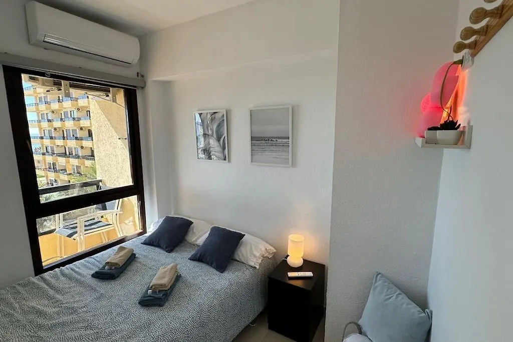 Apartamento A Pie De Playa Con Terraza Y Piscinas Apartment Benalmadena